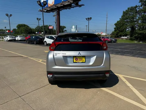 More photos of 2020 Mitsubishi Eclipse Cross 4d SUV FWD ES at 5 Star Auto Plaza - St. Louis, MO