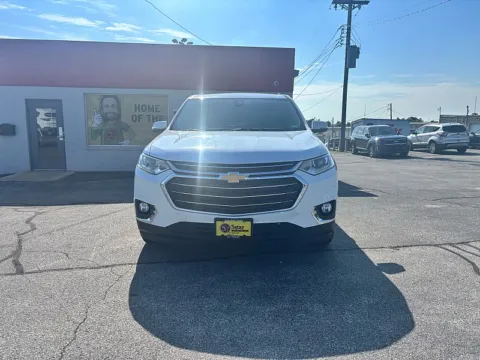 More photos of 2020 Chevrolet Traverse 4d SUV FWD LT Cloth w/2FL at 5 Star Auto Plaza - St. Louis, MO