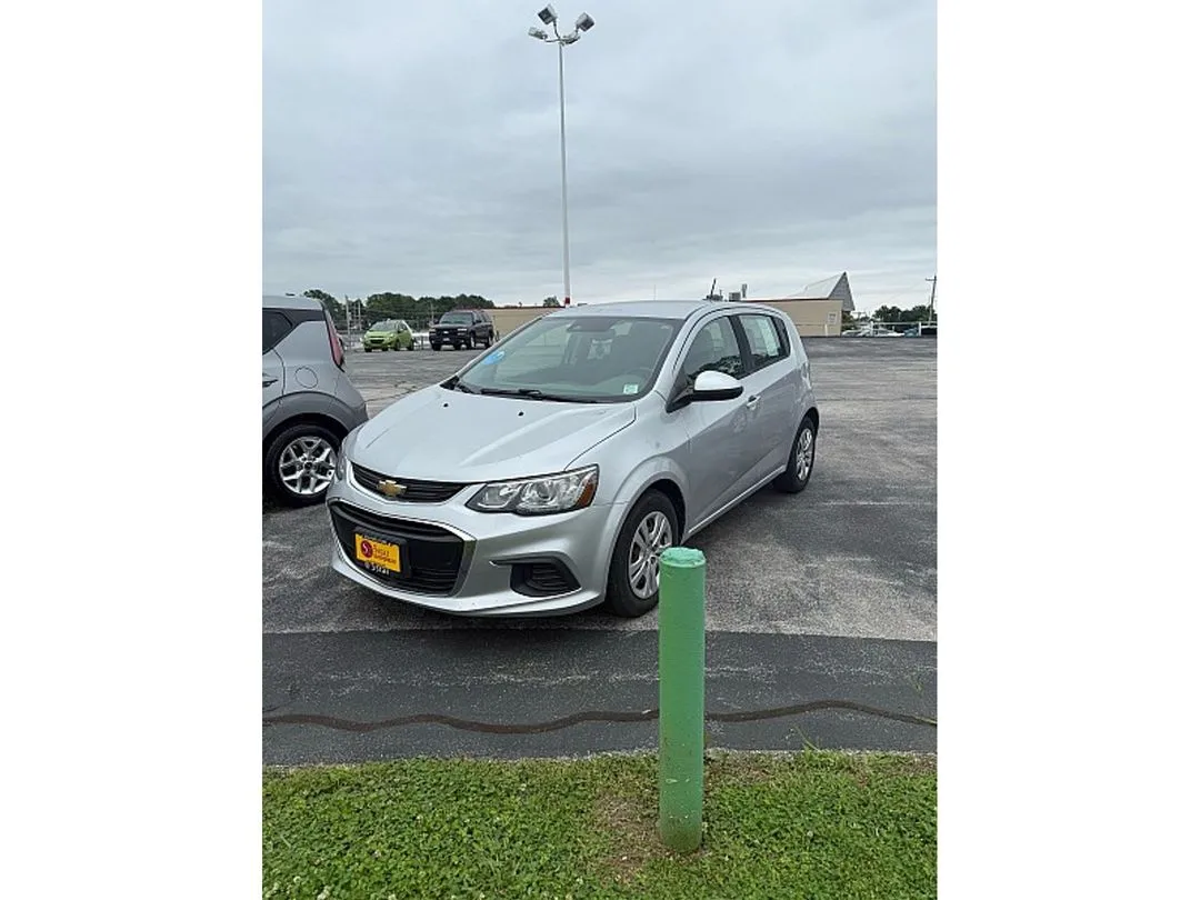 2020 Chevrolet Sonic's photo