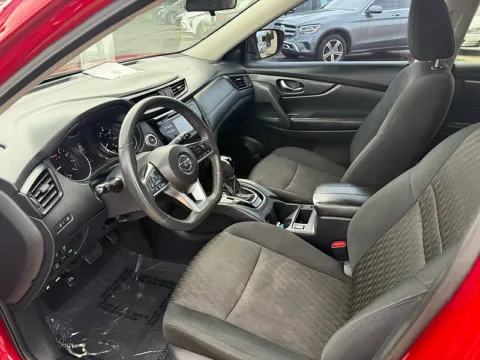 More photos of 2017 Nissan Rogue 4d SUV AWD SV at 5 Star Auto Plaza - St. Louis, MO