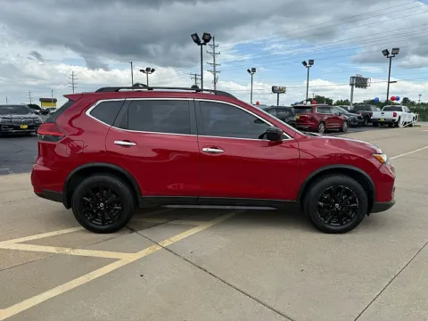 Another view of 2017 Nissan Rogue 4d SUV AWD SV for sale in St. Louis, MO at 5 Star Auto Plaza - St. Louis