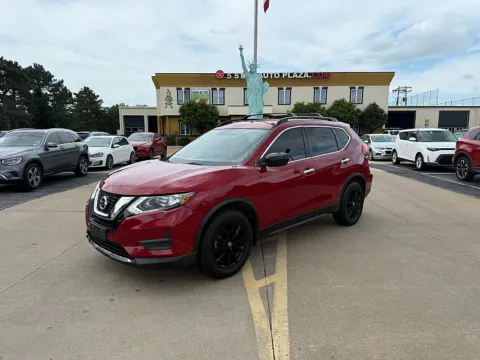 Red 2017 Nissan Rogue 4d SUV AWD SV for sale in St. Louis, MO
