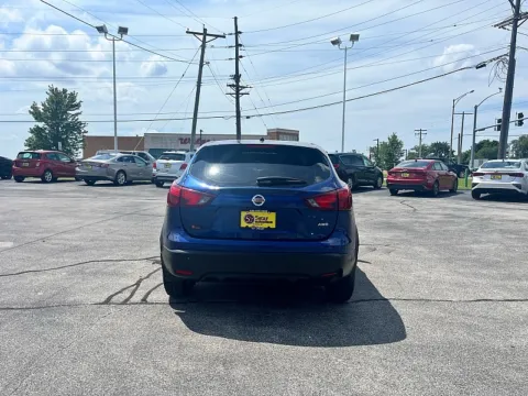 More photos of 2017 Nissan Rogue Sport 4d SUV AWD S at 5 Star Auto Plaza - St. Louis, MO