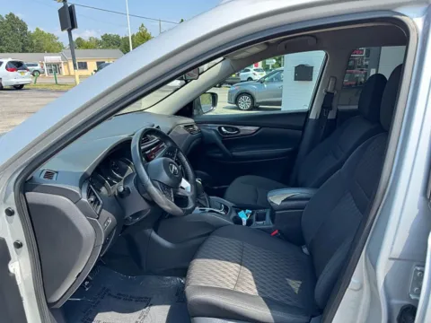 More photos of 2020 Nissan Rogue 4d SUV AWD S at 5 Star Auto Plaza - St. Louis, MO