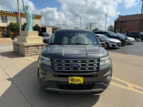 Photos of 2016 Ford Explorer 4d SUV FWD XLT Ecoboost for sale in St. Louis, MO at 5 Star Auto Plaza - St. Louis