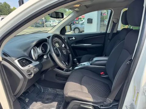 More photos of 2018 Dodge Journey 4d SUV FWD SE at 5 Star Auto Plaza - St. Louis, MO