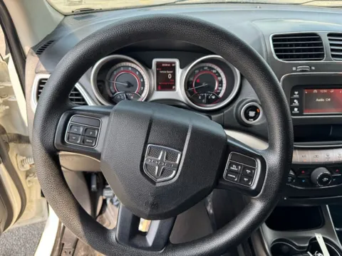 More photos of 2018 Dodge Journey 4d SUV FWD SE at 5 Star Auto Plaza - St. Louis, MO