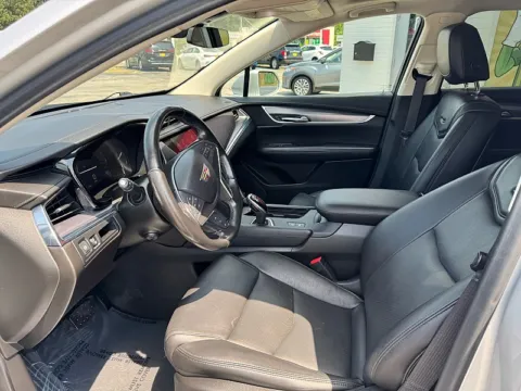 More photos of 2019 Cadillac XT5 4d SUV FWD Premium Luxury at 5 Star Auto Plaza - St. Louis, MO