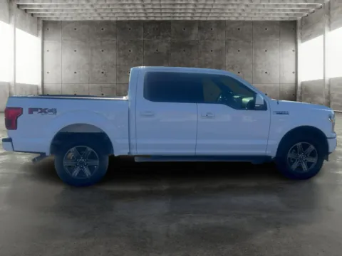 More photos of 2020 Ford F-150 SuperCrew Lariat 5 1/2 at 5 Star Auto Plaza - St. Louis, MO