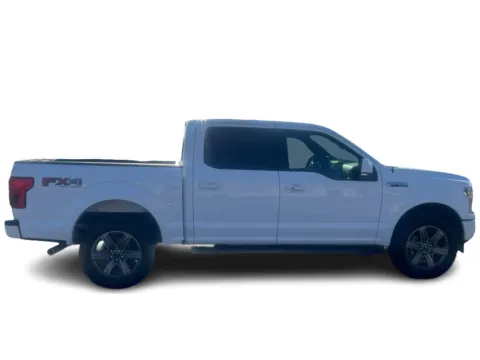 More photos of 2020 Ford F-150 SuperCrew Lariat 5 1/2 at 5 Star Auto Plaza - St. Louis, MO