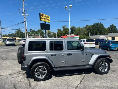 More photos of 2020 Jeep Wrangler Unlimited 4d SUV 4WD Sahara at 5 Star Auto Plaza - St. Louis, MO