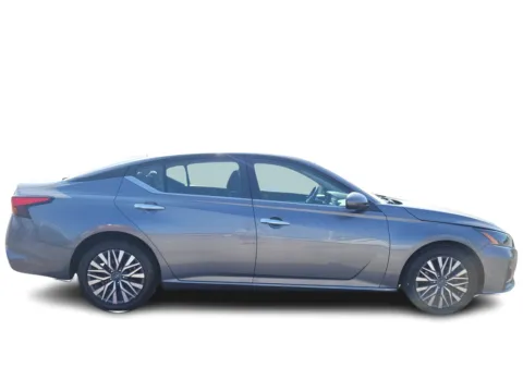 More photos of 2023 Nissan Altima 2.5 SV Sedan at 5 Star Auto Plaza - St. Louis, MO