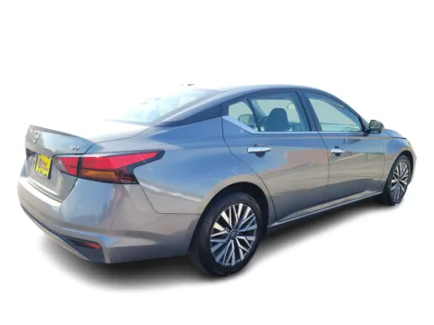 More photos of 2023 Nissan Altima 2.5 SV Sedan at 5 Star Auto Plaza - St. Louis, MO
