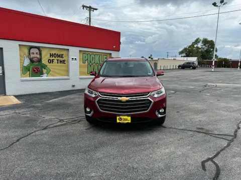 Photos of 2021 Chevrolet Traverse FWD 4dr LT Cloth w/1LT for sale in St. Louis, MO at 5 Star Auto Plaza - St. Louis