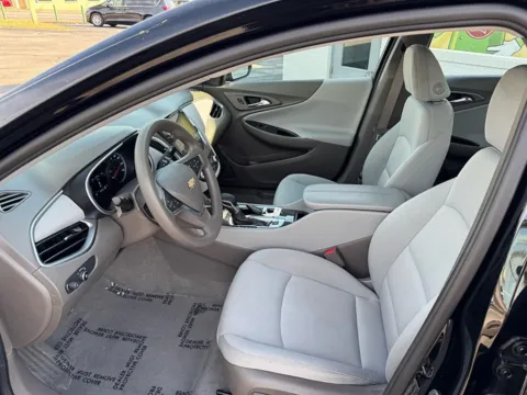 More photos of 2022 Chevrolet Malibu 4dr Sdn LT at 5 Star Auto Plaza - St. Louis, MO