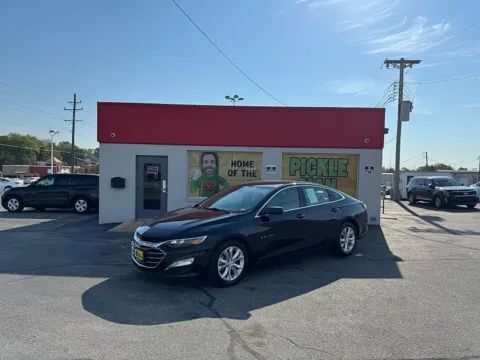 Black 2022 Chevrolet Malibu 4dr Sdn LT for sale in St. Louis, MO
