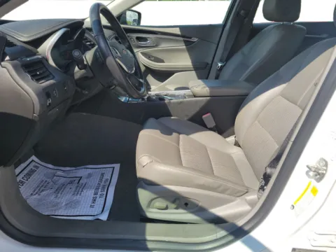 White 2019 Chevrolet Impala 4d Sedan LT w/1LT for sale in St. Louis, MO