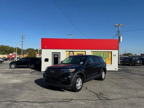 Black 2022 Ford Explorer Base 4WD for sale in St. Louis, MO