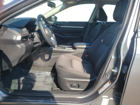 Gray 2023 Nissan Altima 2.5 SV Sedan for sale in St. Louis, MO