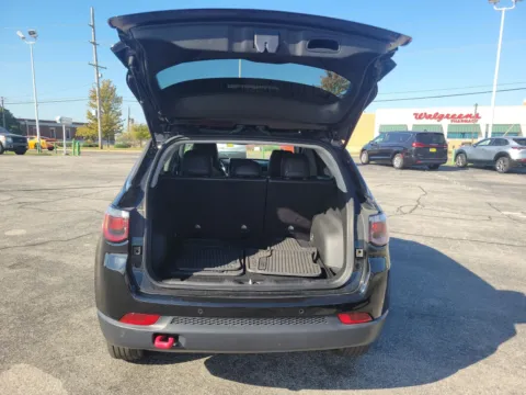 More photos of 2022 Jeep Compass Trailhawk 4x4 at 5 Star Auto Plaza - St. Louis, MO