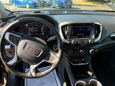 More photos of 2021 GMC Terrain AWD 4dr SLT at 5 Star Auto Plaza - St. Louis, MO