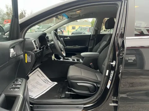 More photos of 2022 Kia Sportage LX AWD at 5 Star Auto Plaza - St. Louis, MO