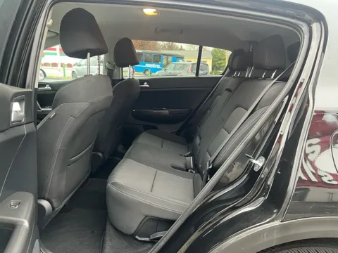 More photos of 2022 Kia Sportage LX AWD at 5 Star Auto Plaza - St. Louis, MO