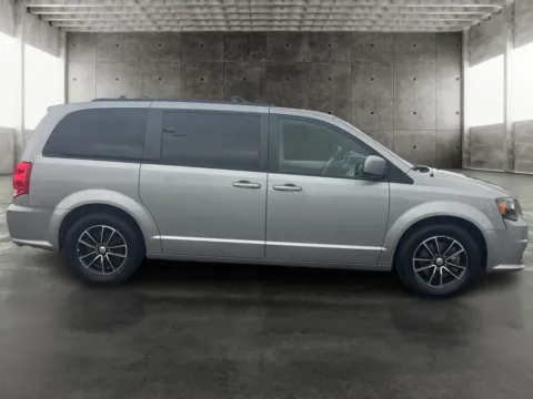 More photos of 2019 Dodge Grand Caravan 4d Wagon GT at 5 Star Auto Plaza - St. Louis, MO