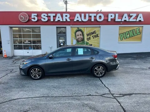 Gray 2024 Kia Forte LXS IVT for sale in St. Louis, MO