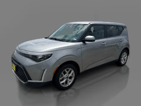 Gray 2024 Kia Soul LX IVT for sale in St. Louis, MO
