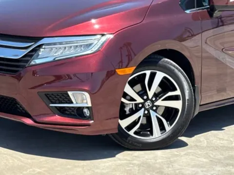Another view of 2018 Honda Odyssey Elite for sale in El Cajon, CA at El Cajon Preowned