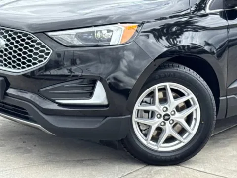 Another view of 2023 Ford Edge SEL for sale in El Cajon, CA at El Cajon Preowned
