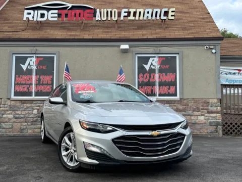 Silver 2021 CHEVROLET MALIBU LT for sale in Merrillville, IN