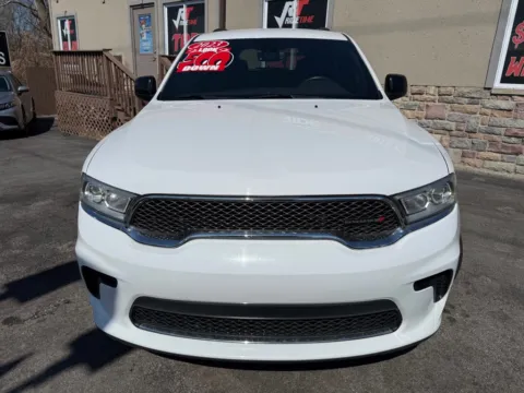 More photos of 2023 DODGE DURANGO SXT LAUNCH EDITION at Ride Time Auto Finance Merrillville, IN