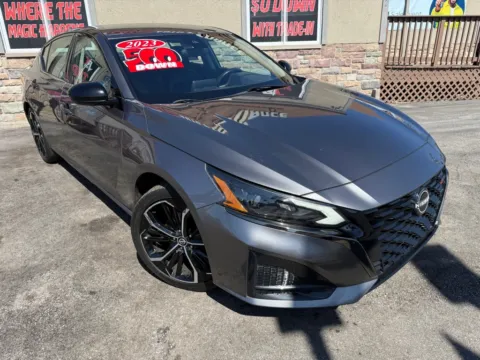 More photos of 2023 NISSAN ALTIMA 2.5 SR at Ride Time Auto Finance Merrillville, IN