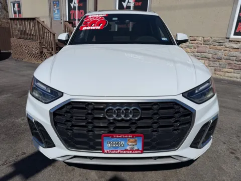 More photos of 2022 AUDI Q5 QUATTRO S LINE PREMIUM 45 TFSI at Ride Time Auto Finance Merrillville, IN