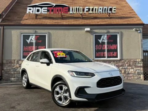 White 2023 HONDA HR-V LX for sale in Merrillville, IN