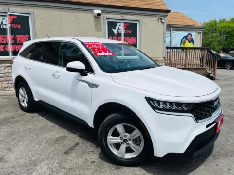 Another view of 2023 KIA SORENTO LX for sale in Merrillville, IN at Ride Time Auto Finance Merrillville