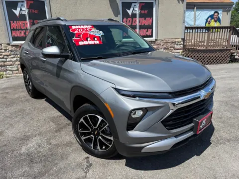 Another view of 2025 CHEVROLET TRAILBLAZER LT - 4WD for sale in Merrillville, IN at Ride Time Auto Finance Merrillville