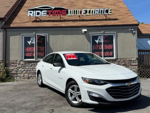 White 2023 CHEVROLET MALIBU LS for sale in Merrillville, IN