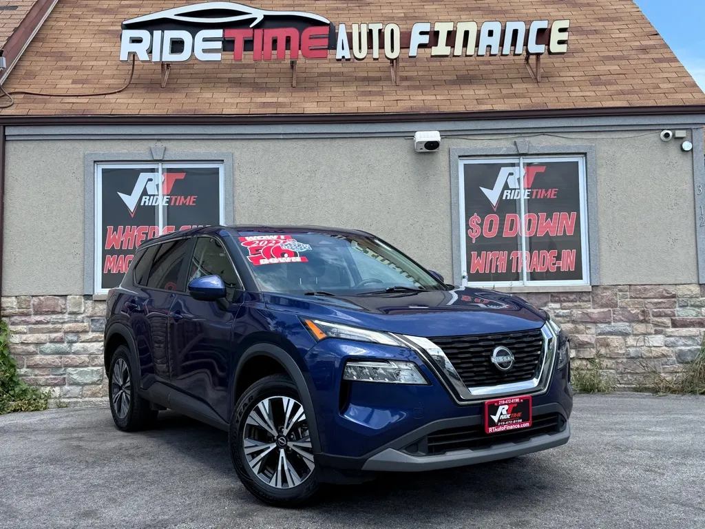 Blue 2022 NISSAN ROGUE SV for sale in Merrillville, IN