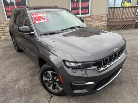 More photos of 2022 JEEP GRAND CHEROKEE 4XE at Ride Time Auto Finance Merrillville, IN