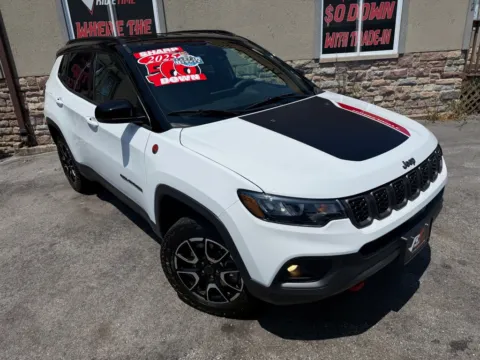More photos of 2025 JEEP COMPASS TRAILHAWK - 4X4 at Ride Time Auto Finance Merrillville, IN