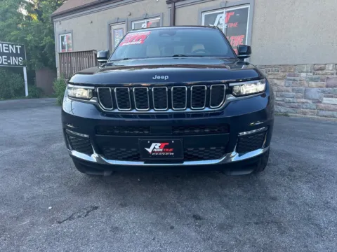 More photos of 2023 JEEP GRAND CHEROKEE LIMITED - 4X4 at Ride Time Auto Finance Merrillville, IN