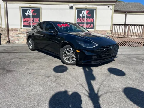 Photos of 2023 HYUNDAI SONATA SEL for sale in Merrillville, IN at Ride Time Auto Finance Merrillville