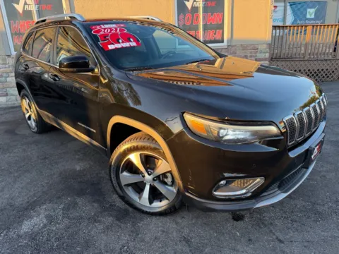 Another view of 2021 JEEP CHEROKEE LIMITED 4X4 for sale in Merrillville, IN at Ride Time Auto Finance Merrillville