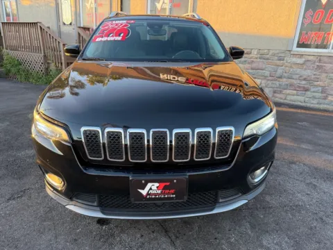 More photos of 2021 JEEP CHEROKEE LIMITED 4X4 at Ride Time Auto Finance Merrillville, IN