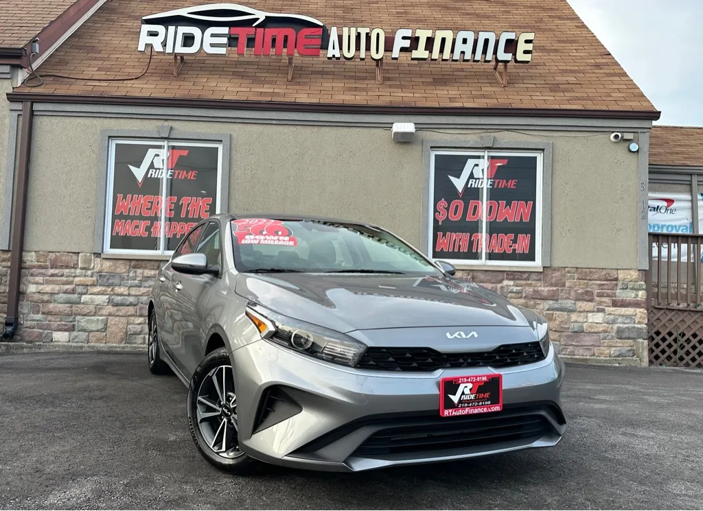 Gray 2022 KIA FORTE LXS-TECH PACK for sale in Merrillville, IN
