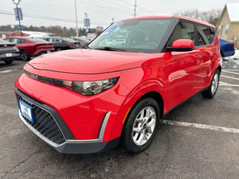 More photos of 2023 KIA SOUL LX at Pro Auto Finance, IN