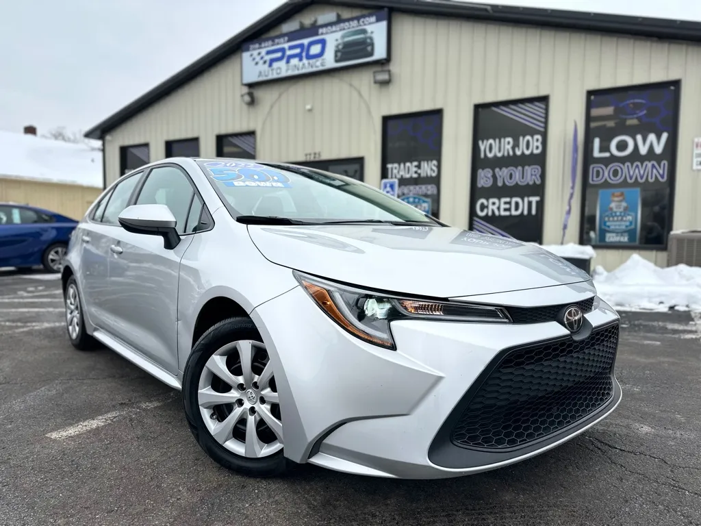 2022 TOYOTA COROLLA LE for sale in Crown Point, IN